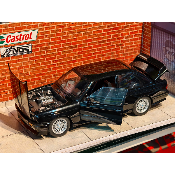 BMW E30 Stock 1:24 Scale Premium Detailing