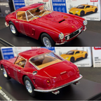 Bburago | Ferrari 250GT Berlinetta 1:24 – With Acrylic Display Case — product image 2